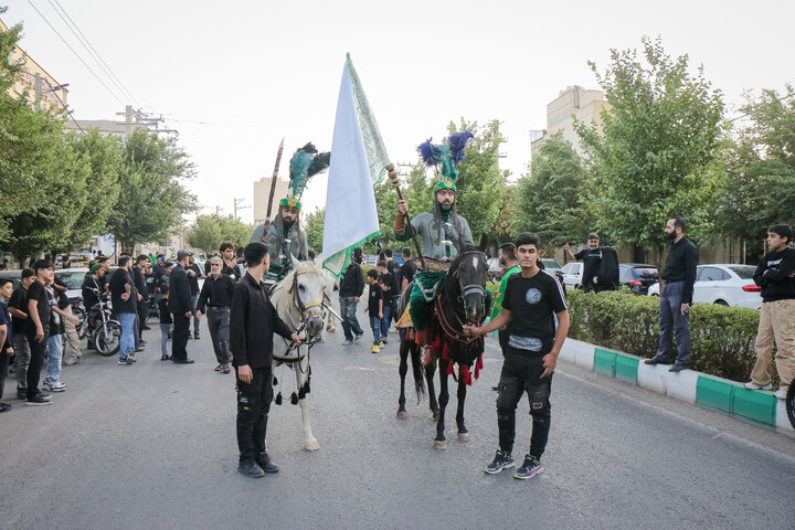 تصاویر/ قافله عزای ورود کاروان نمادین امام حسین علیه السلام به کربلا