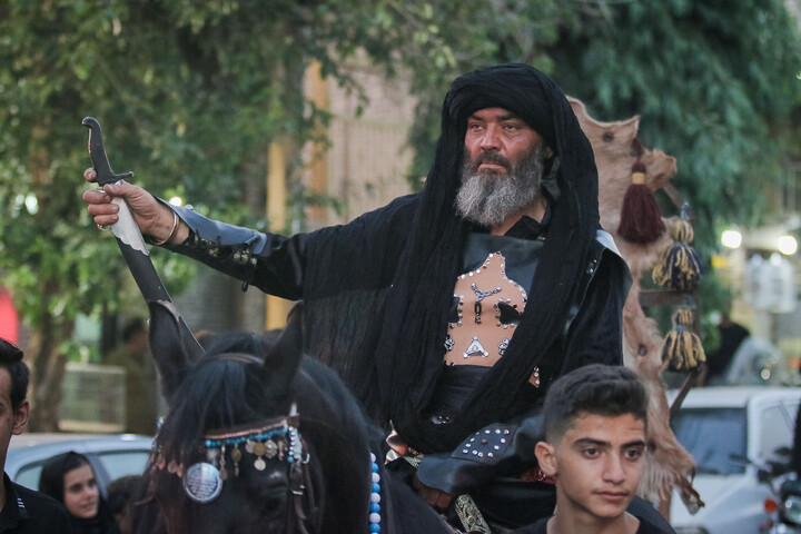 تصاویر/ قافله عزای ورود کاروان نمادین امام حسین علیه السلام به کربلا