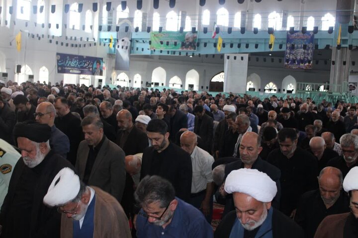 تصاویر/ حضور پرشور مردم در نماز جمعه شهرستان آمل