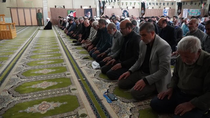تصاویر/ آیین عبادی سیاسی نماز جمعه شهرستان زهک