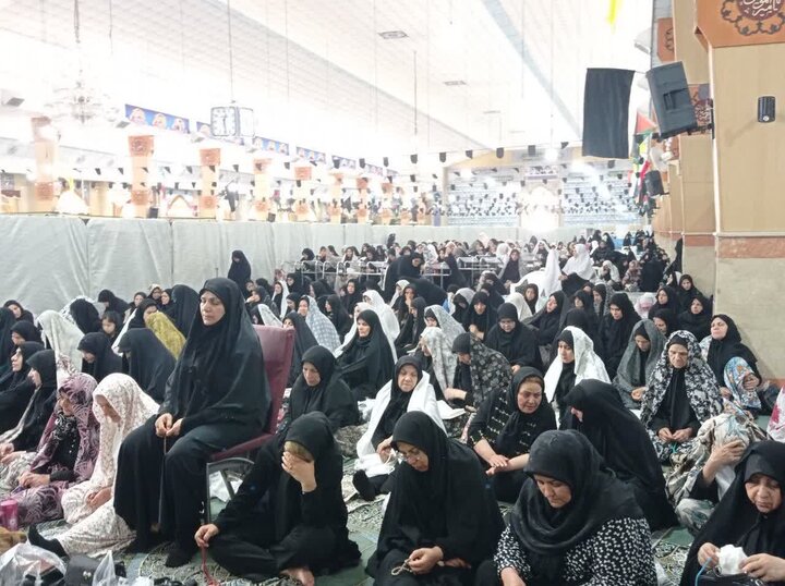 تصاویر/ اقامه نماز دشمن شکن و عبادی سیاسی جمعه در پاکدشت