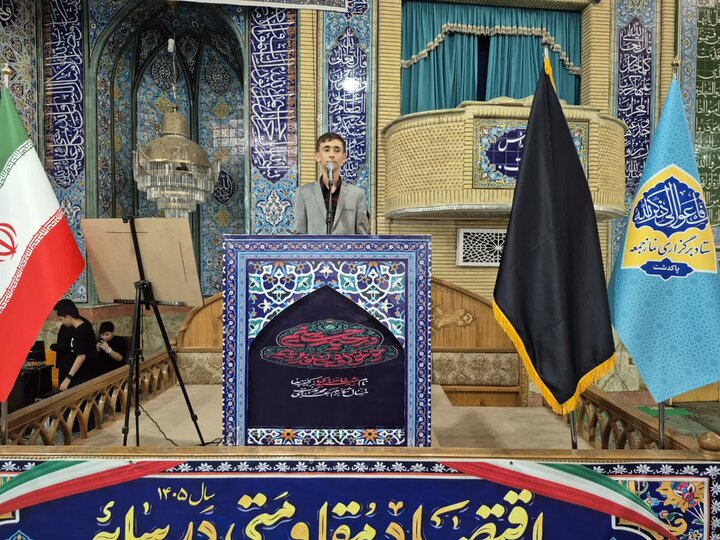 تصاویر/ اقامه نماز دشمن شکن و عبادی سیاسی جمعه در پاکدشت
