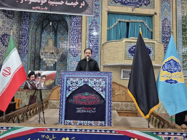 تصاویر/ اقامه نماز دشمن شکن و عبادی سیاسی جمعه در پاکدشت