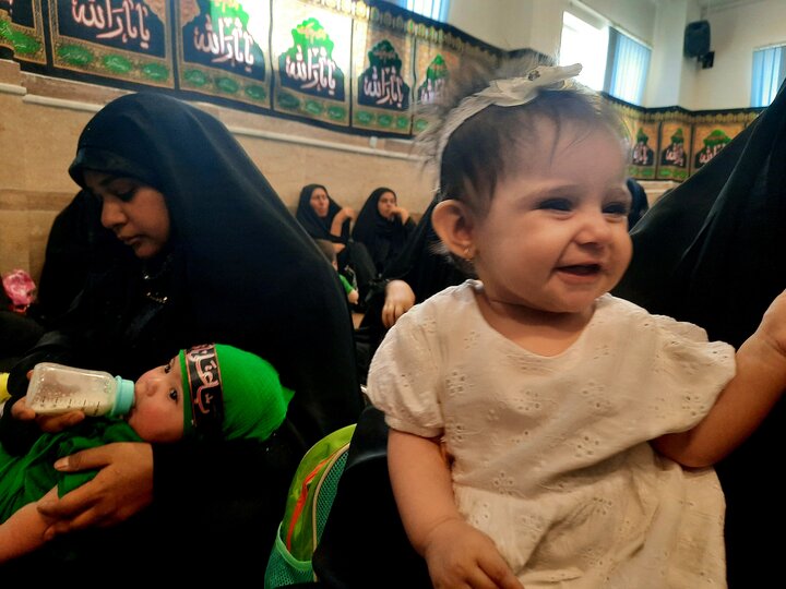 شیرخوارگان