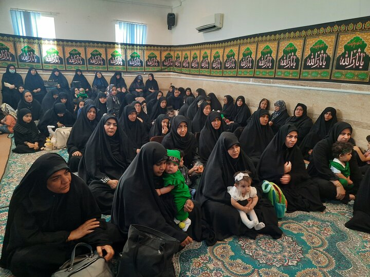 شیرخوارگان