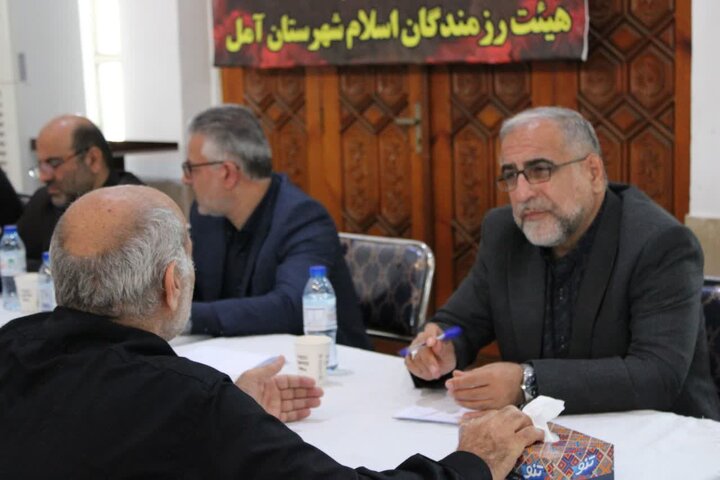 تصاویر/ برگزاری میز خدمت دستگاه قضا در مصلای قدس آمل