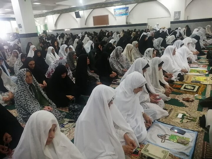 تصاویر| نماز جمعه عبادی سیاسی نهبندان