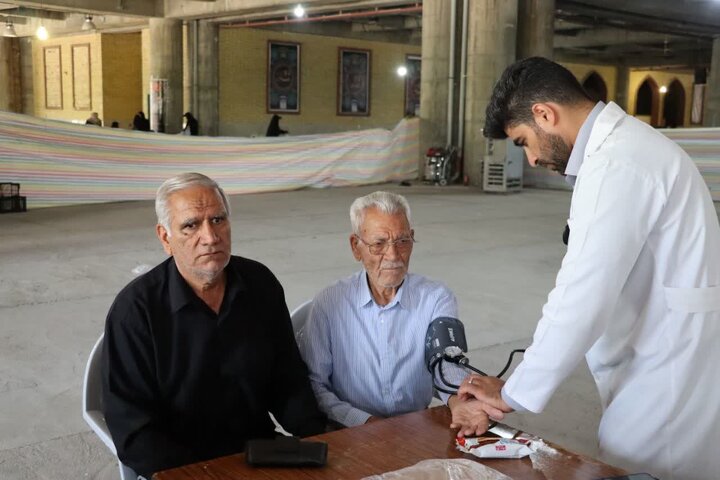 تصاویر اقامه نماز جمعه خرم آباد