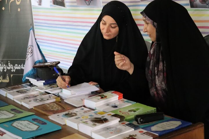 تصاویر اقامه نماز جمعه خرم آباد
