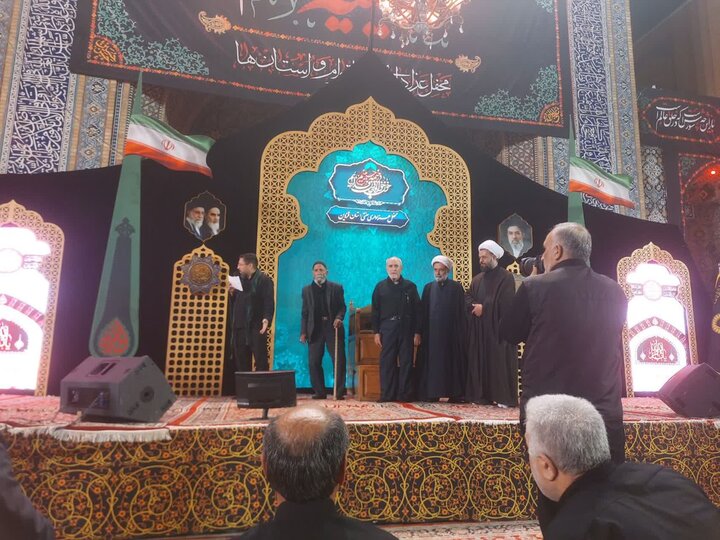 تصاویر / تجلیل از پیر غلامان قزوین توسط امام جمعه شهر اقبالیه قزوین