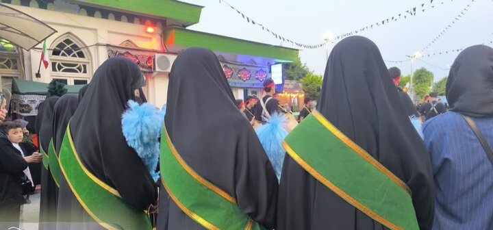 تصاویر/ استقبال از دمام زنان شهرستان بابل در بقعه متبرکه امامزاده ابراهیم (ع) آمل