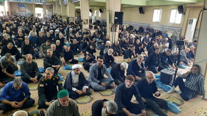 تصاویر/اقامه نماز عبادی سیاسی جمعه در خمین