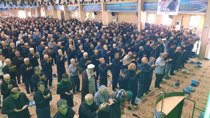 تصاویر/اقامه نماز عبادی سیاسی جمعه در خمین