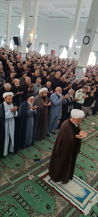 تصاویر/اقامه نماز عبادی سیاسی جمعه در ساوه