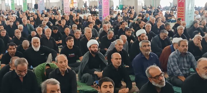 تصاویر/اقامه نماز عبادی سیاسی جمعه در ساوه