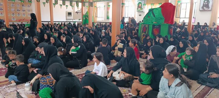 تصاویر/همایش شیرخوارگان حسینی در شهرستان ملکشاهی