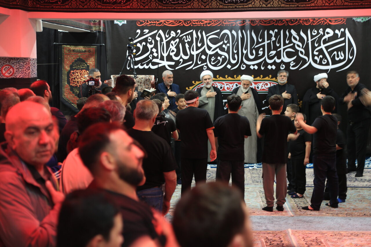 شب سوم محرم در مرکز اسلامی مسکو برگزار شد