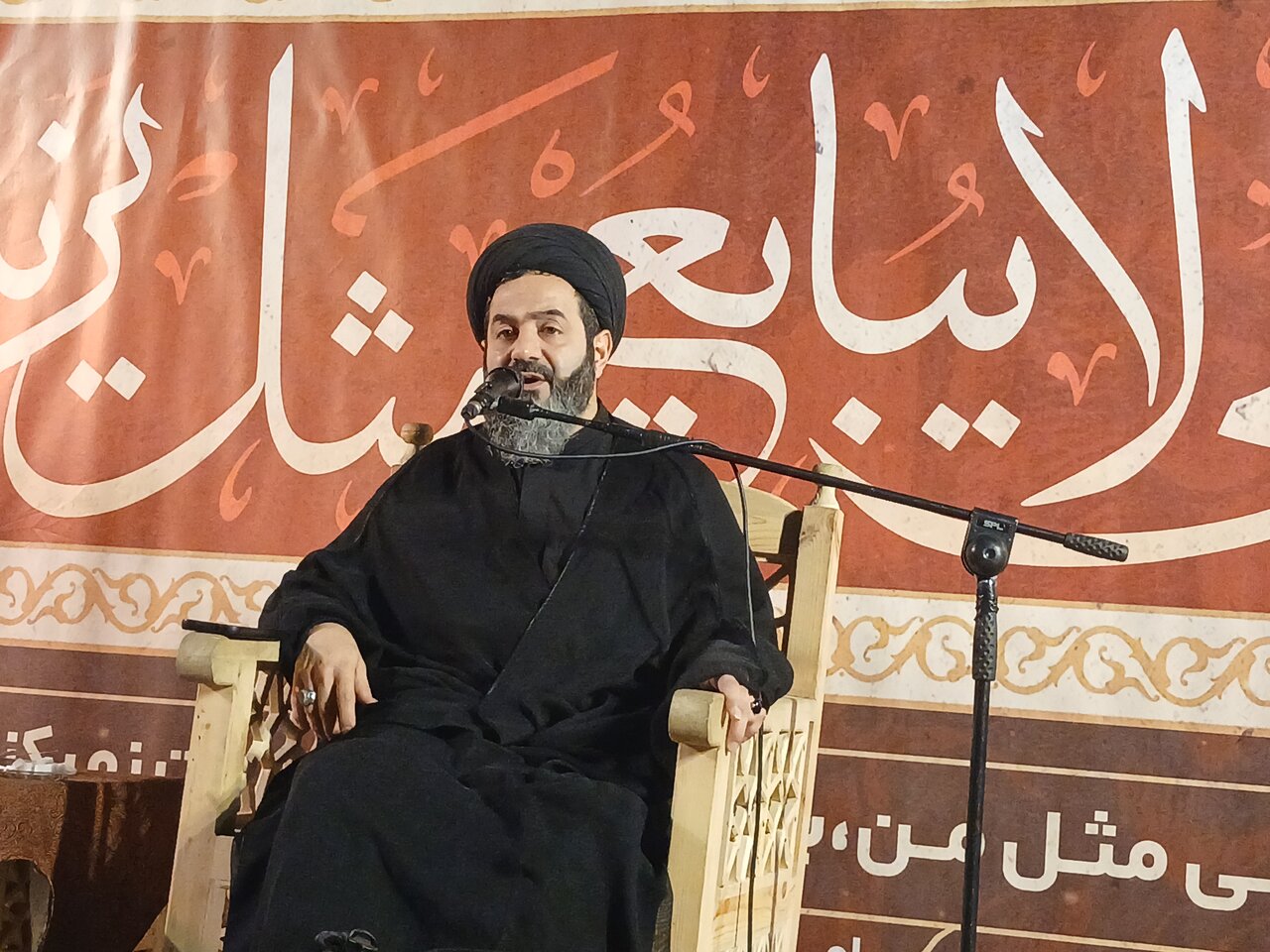 عقلانیت و محبت حسینی، رمز اقتدار و انسجام جامعه اسلامی است+ تصاویر