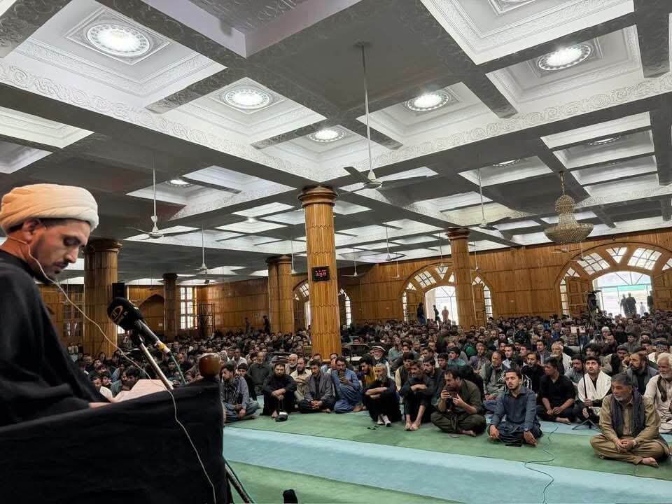 جامع مسجد سکردو میں مرکزی عشرۂ محرم: نوجوان خطیب مولانا اشرف تابانی کا فکرانگیز خطاب