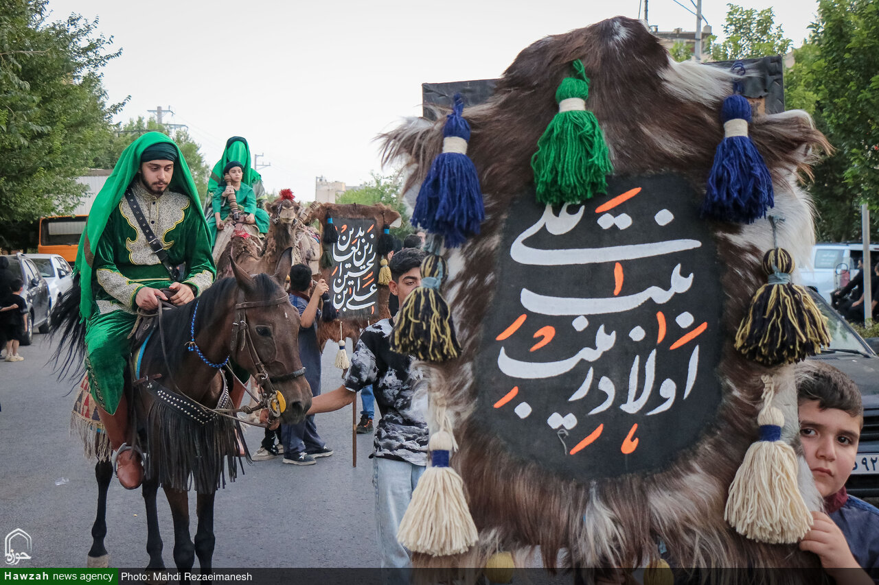 تصاویر/ قافله عزای ورود کاروان نمادین امام حسین علیه السلام به کربلا