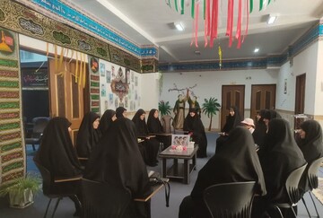 تشکیل جلسه قرارگاه فرهنگی در مدارس علمیه خواهران لرستان