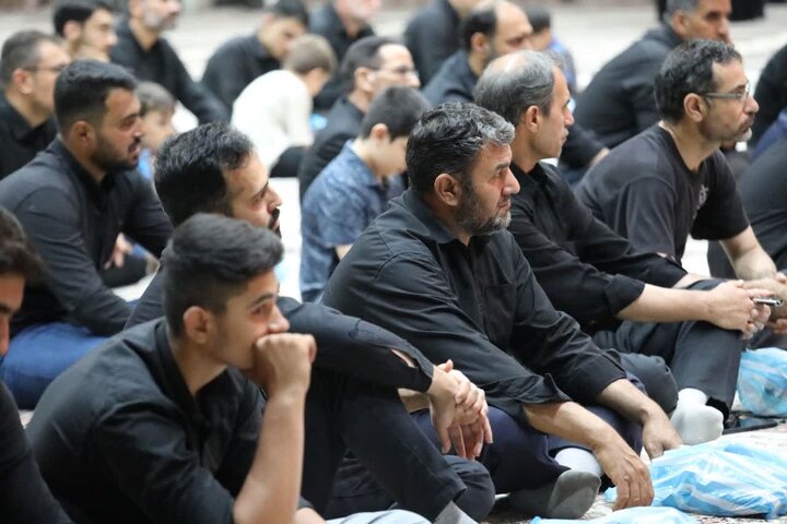 تصاویر/ مراسم سوگواری شب پنجم محرم در حسینیه اعظم عاشقان ثارالله ارومیه