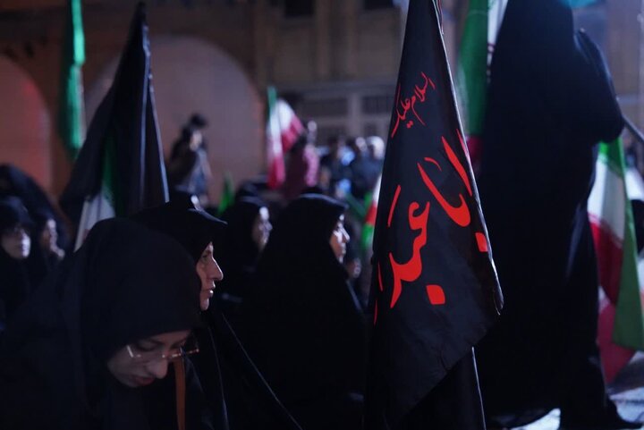 تصاویر / مجلس سوگواری حضرت امام حسین علیه الاسلام قزوین در محوطه مدرسه علمیه شیخ الاسلام قزوین
