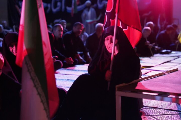 تصاویر / مجلس سوگواری حضرت امام حسین علیه الاسلام قزوین در محوطه مدرسه علمیه شیخ الاسلام قزوین