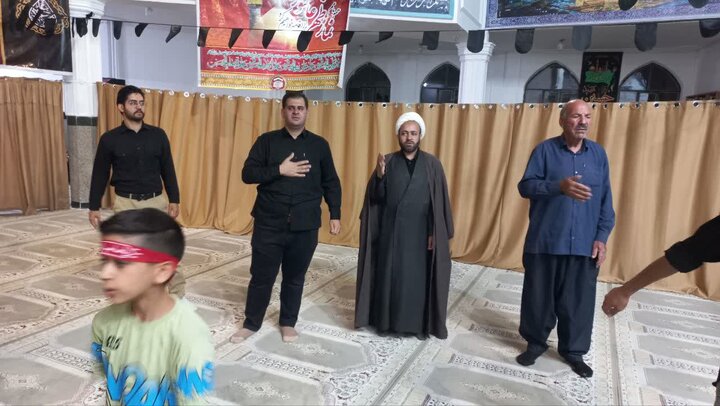 تصاویر/ مراسم اقامه عزای حسینی در شهرستان کامیاران