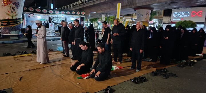 تصاویر/ مراسم سوگواری شب پنجم محرم در موکب مدرسه علمیه صادقیه تبریز