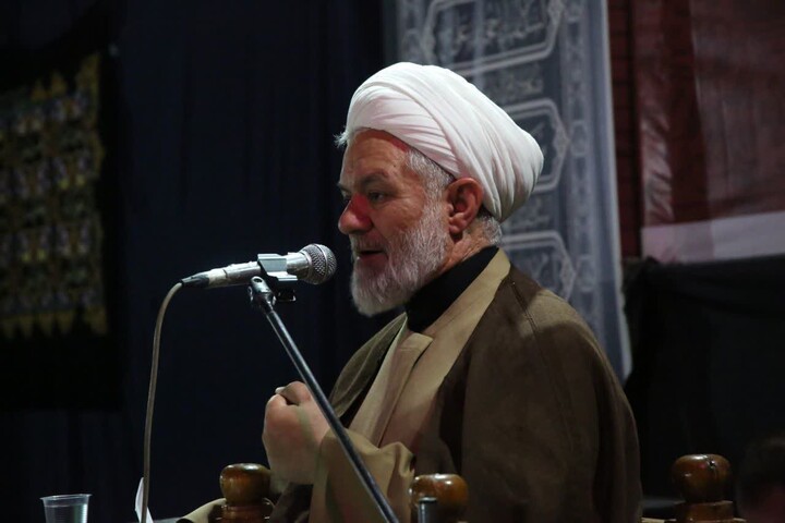 تصاویر / شکوه مردم اسدآباد در شب پنجم محرم