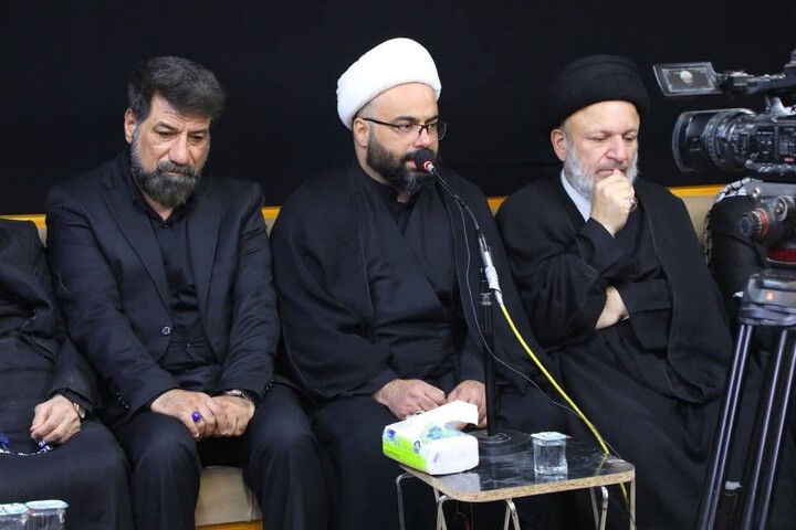 تصاویر/ آیت اللہ العظمیٰ شیخ بشیر نجفی کے دفتر میں سالانہ مجلسِ عزا کا انعقاد