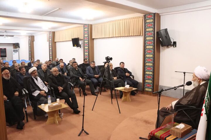 تصاویر/ دیدار رئیس کل دادگستری و مسئولان قضایی استان با نماینده ولی فقیه در مازندران