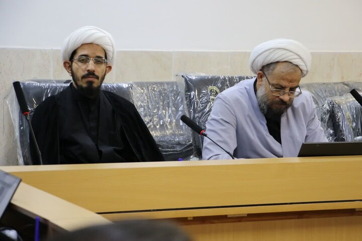 تصاویر |برگزاری نشست مسئولان آموزش مدارس علمیه استان اصفهان