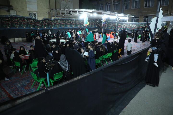 Cerimonie di lutto della prima decade di Muharram della Congregazione religiosa Hasan ibn Ali di Qom