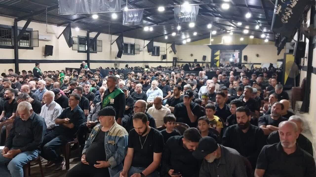 Hafla za Maombolezo ya Imam Hussein (as) Zafanyika Kusini mwa Beirut