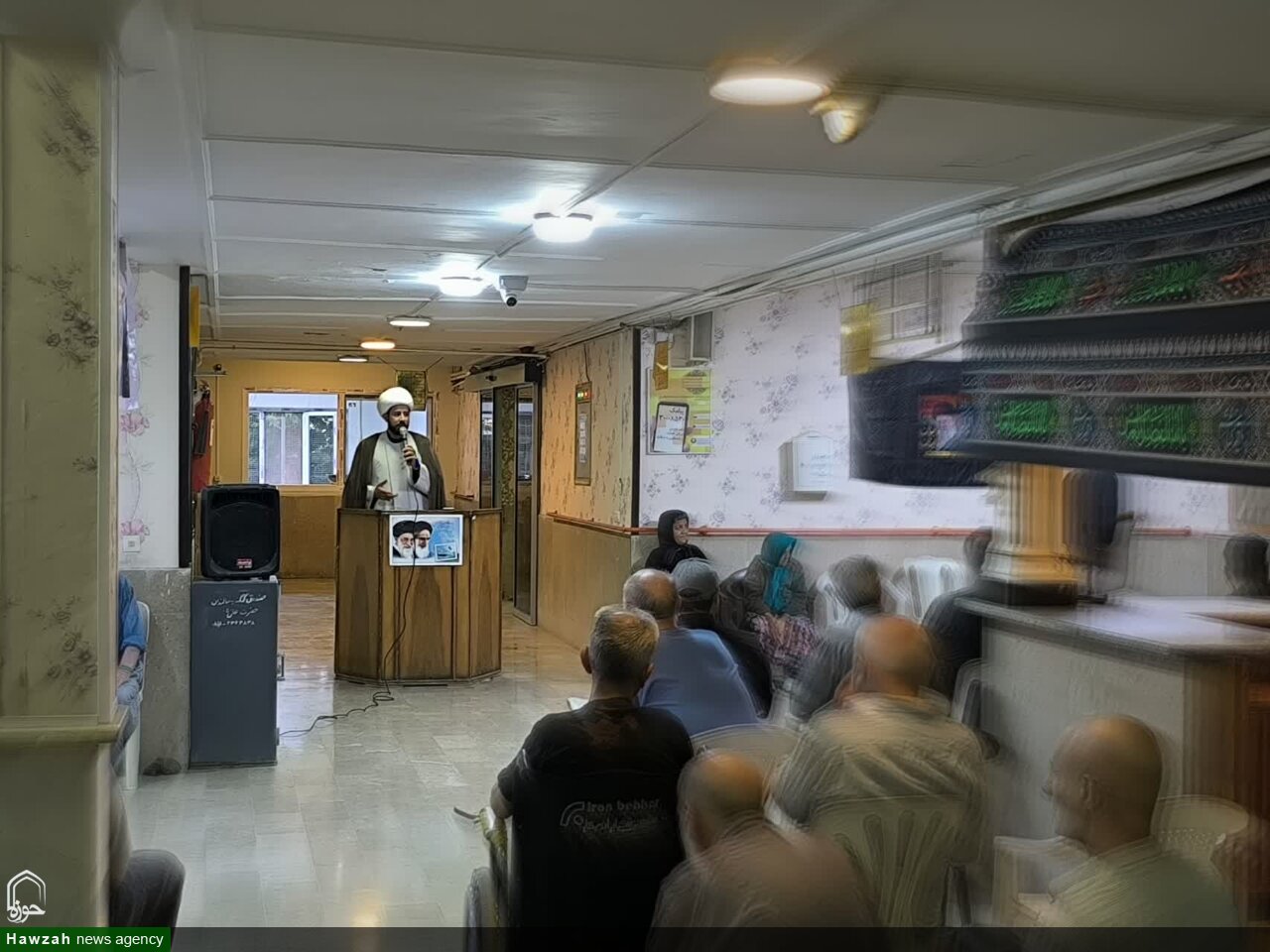 حضور طلاب گروه جهادی رایه الهدی در خانه سالمندان ملایر همزمان با ایام محرم