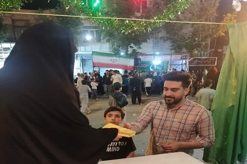 برگزاری مراسم دهه محرم در مدرسه علمیه زینب کبری(س) و موکب حوزوی هرسین+عکس
