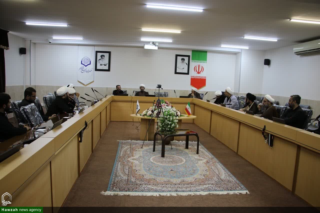 تصاویر/ برگزاری نشست مسئولان آموزش مدارس علمیه استان اصفهان