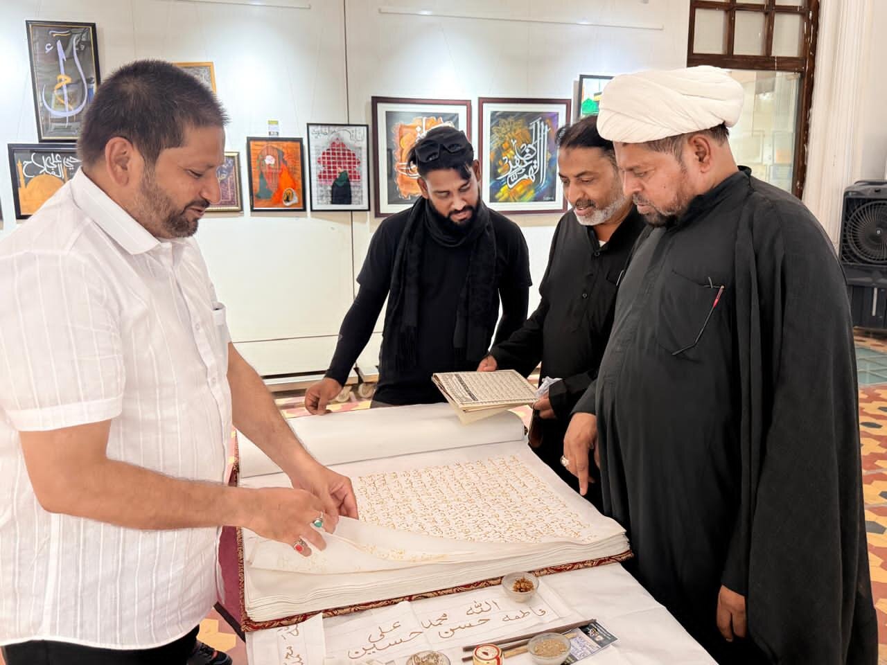 Penyelenggaraan Pameran Internasional Muharram ke-18 di Kota Lucknow, India