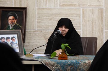 تحصیل بانوان در حوزه علمیه یک رسالت فرهنگی است