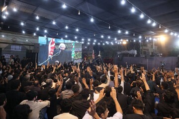 تصاویر/ فضای آکنده از شور و معنویت در اجتماع باشکوه مؤمنان؛ انچولی، کراچی، پاکستان