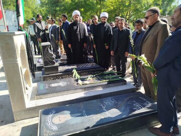 تصاویر/دیدار کارکنان قضای دلفان با امام جمعه شهرستان