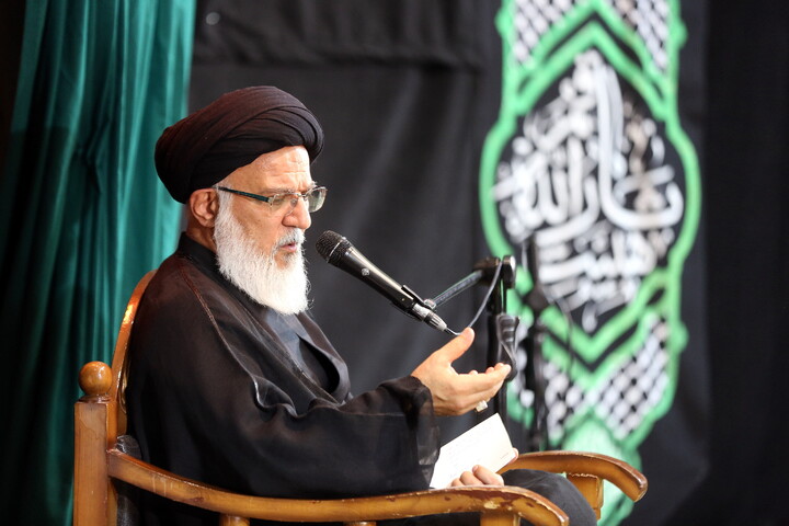 Cerimonie di lutto del mese di Muharram della Congregazione Tharallah di Qom
