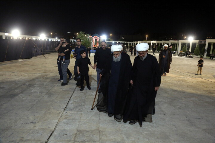 Cerimonie di lutto del mese di Muharram della Congregazione Tharallah di Qom