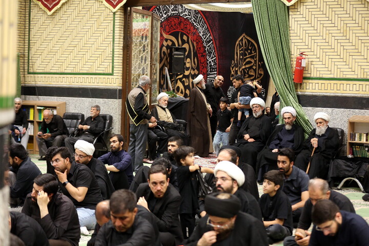 تصاویر/ مراسم عزاداری محرم هیئت ثارالله قم