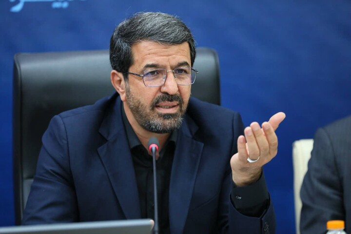 تصاویر /  جلسه ستاد برگزاری مراسم وداع و تشییع پیکر قائد شهید در همدان