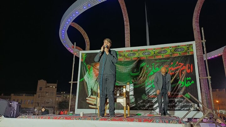تصاویر/صد و دوازدهمین شب حضور پرشور مردم زرندیه در میدان