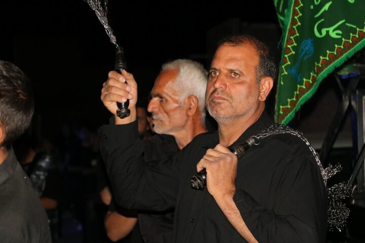 تصاویر/تجلی ارادت و سوگواری مردم شهرستان کارچان در شب ششم محرم
