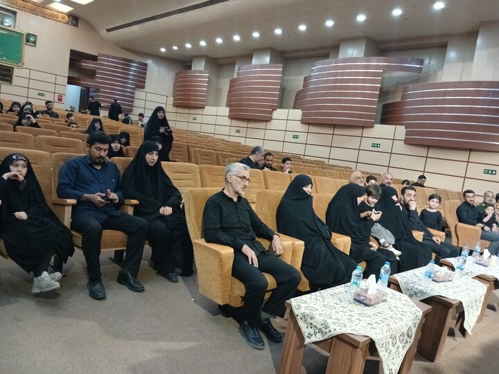 تصاویر/ نخستین سالگرد شهدای جنگ تحمیلی ۱۲ روزه در جوار حرم رضوی